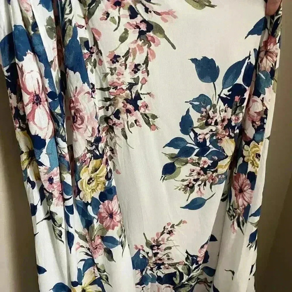 Leith Floral Print Wrap Dress Size Medium - Picture 13 of 13